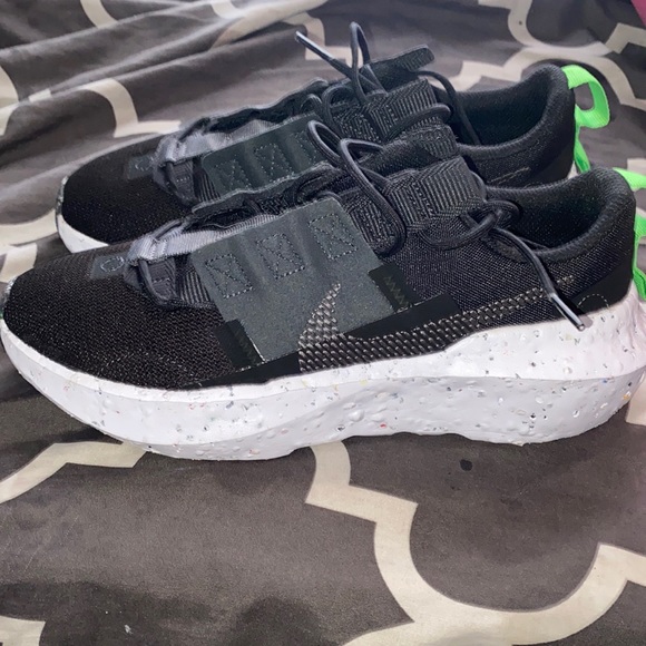 Nike crater women sneakers